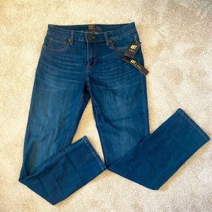 NWT KUT from the Kloth Relaxed Skinny Fit Jeans